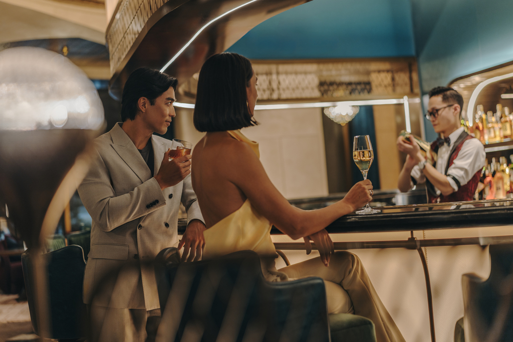 YY Bar - Fairmont Hanoi