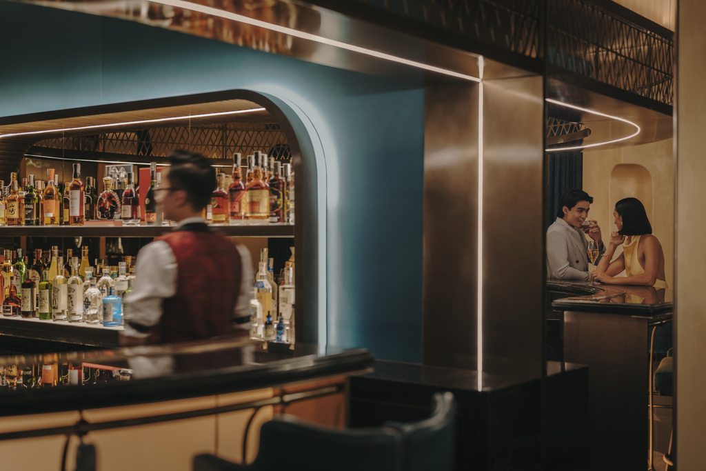 YY Bar - Fairmont Hanoi